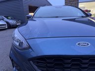 Ford Focus ST-LINE 10
