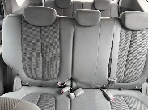 Kia Carens 2.0 CRDi SR 5dr (7 Seats) 14