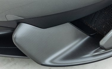 McLaren 570S Spider 36