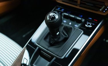 Porsche 911 (992) Sport Classic 19