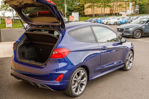 Ford Fiesta ST-LINE 31