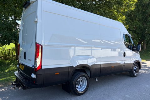 Iveco Daily 35C16 HV Business 3520 Panel Van - Sat Nav / Rear Camera 2
