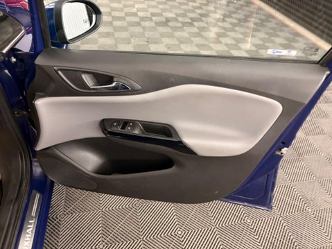 Vauxhall Corsa 1.4i ecoTEC SE Euro 6 5dr 31