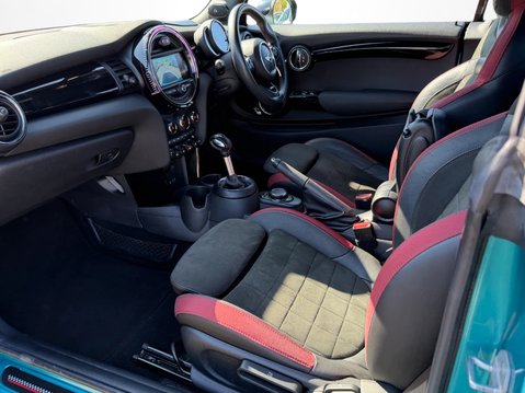 Mini Convertible 2.0 John Cooper Works 2dr Auto [Tech/Chili pack] 2