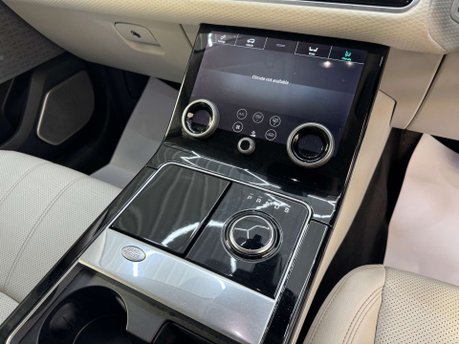 Land Rover Range Rover Velar 2.0 Range Rover Velar SE D180 Auto 4WD 5dr 92