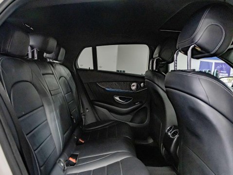 Mercedes-Benz GLC 2.1 GLC220d AMG Line (Premium Plus) Coupe 5dr Diesel G-Tronic 4MATIC Euro 6 58