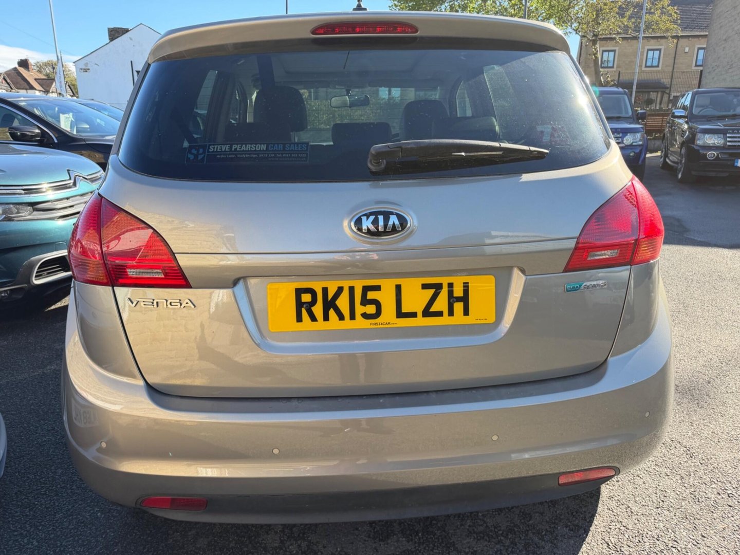 2015 Kia Venga — image 4
