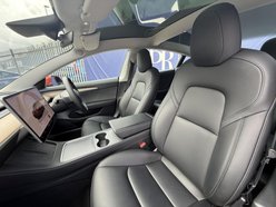 Tesla Model 3 Saloon 4dr Electric Auto RWD (241 bhp) 28