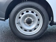 Ford Transit Courier Base Ecoboost 100 ps with Air Con / Rear Sensors 35