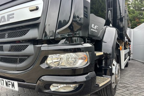 DAF LF LF 210 FA 14T with Fassi F85 Crane 20