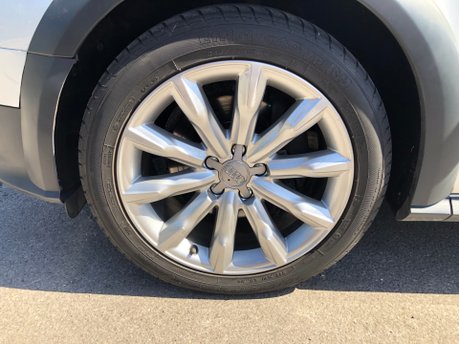 Audi A4 ALLROAD 3.0 TDI QUATTRO Automatic only 47000m with FSH 28