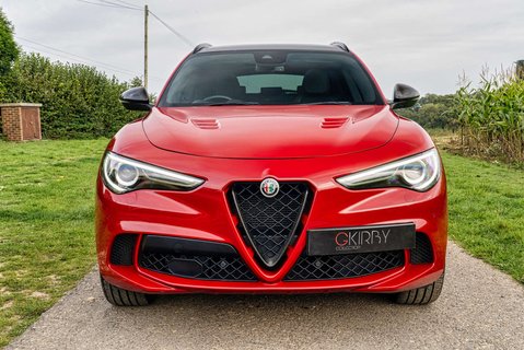Alfa Romeo Stelvio 2.9 V6 Quadrifoglio 21