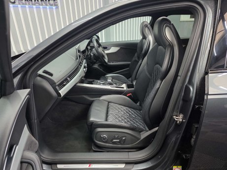 Audi S4 3.0 TFSI V6 Estate 5dr Petrol Tiptronic quattro Euro 6 (s/s) (354 ps) 21