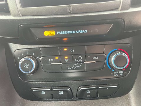 Ford Transit Connect 1.5 Transit Connect 240 Base TDCi LONG WHEEL BASE AIR CON 26