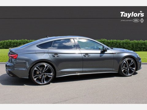 Audi A5 SPORTBACK TFSI S LINE BLACK EDITION MHEV 8
