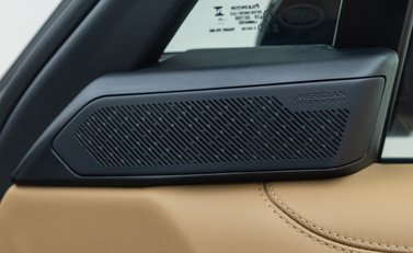 Land Rover Range Rover D350 AUTOBIOGRAPHY LWB 28