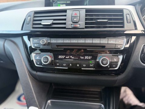 BMW 3 Series 3.0 340i M Sport Auto 5dr 32