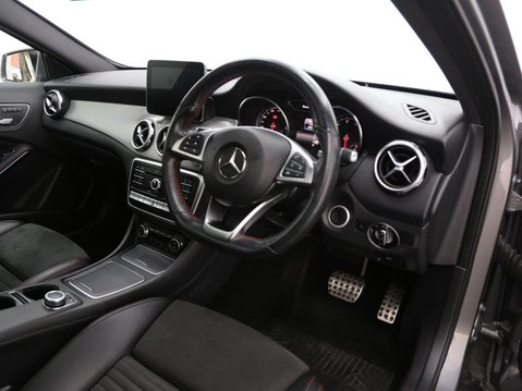Mercedes-Benz GLA 2.0 GLA250 AMG Line (Premium Plus) 7G-DCT 4MATIC Euro 6 (s/s) 5dr 22