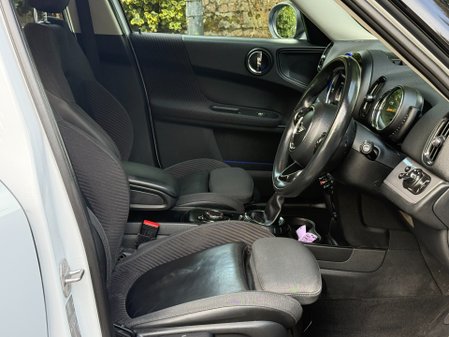 Mini Countryman COOPER D 26