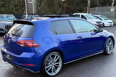 Volkswagen Golf R TSI DSG -DEMO +1 OWNER -AKRAPOVIC-EVERY EXTRA -PAN ROOF-PRO NAV-PRETORIAS 7