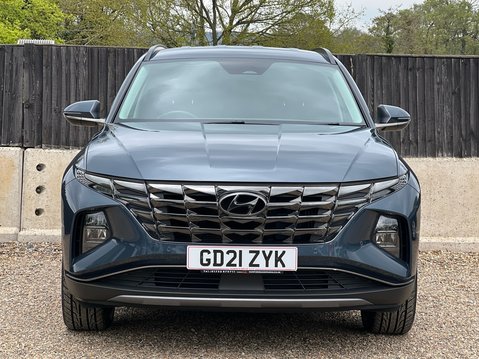 Hyundai TUCSON T-GDI PREMIUM 7