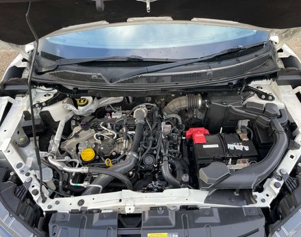 Nissan Qashqai 1.3 Qashqai N-Connecta DiG-T 5dr 7