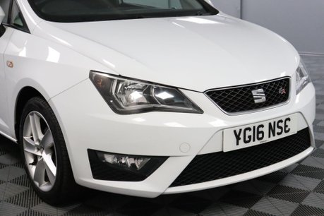 SEAT Ibiza TSI FR TECHNOLOGY 26