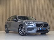 Volvo V60 2.0 V60 Momentum B4 MHEV Auto 5dr 11