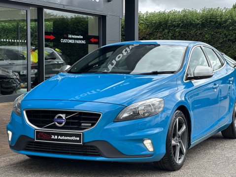 Volvo V40 1.6 V40 R-Design Nav D2 5dr 3