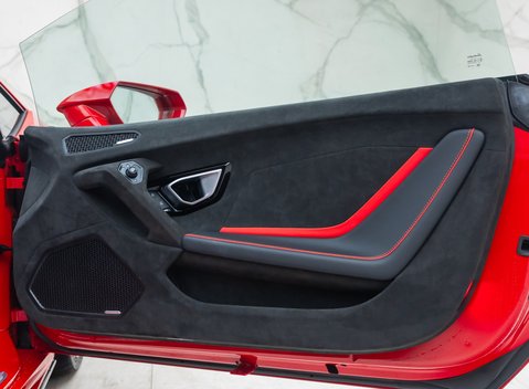 Lamborghini Huracan TECNICA 23