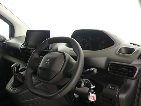 Peugeot Partner Standard 650 1.5 BlueHDi 100 Professional Premium Van 10