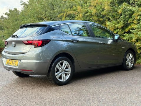 Vauxhall Astra 1.4i Design Euro 6 5dr 9
