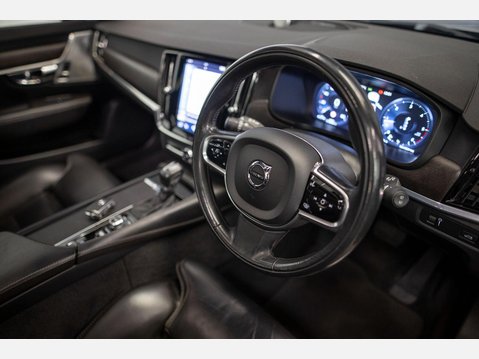 Volvo V90 2.0 D5 PowerPulse Auto AWD Euro 6 (s/s) 5dr 25