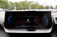 Peugeot 208 GT PREMIUM 29