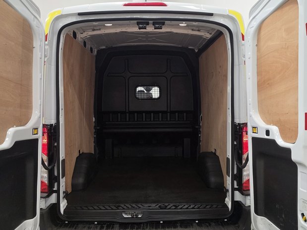 Ford Transit TRANSIT 350 L3 DIESEL FWD 2.0 Eco Blue 130ps H2 Trend Double Cab Van 9