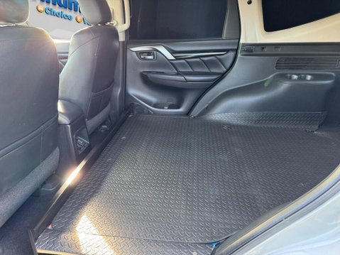 Mitsubishi Shogun Sport 2.4D 4 Auto 4WD LWB Euro 6 5dr 37