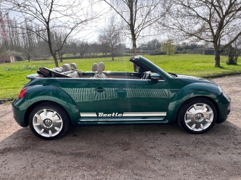 Volkswagen Beetle DESIGN TSI BLUEMOTION TECHNOLOGY DSG 38