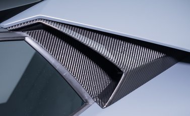 Lamborghini Aventador SVJ LP 770-4 ROADSTER 41