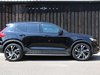 Volvo XC40 B4 R-Design Pro AWD MHEV - Pan Roof, Leather, Apple CarPlay