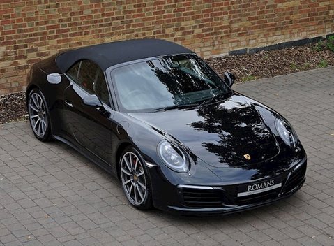 Porsche 911 (991.2) Carrera 4S Cabriolet 17