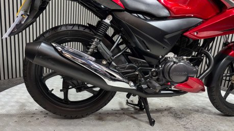 Honda CBF125 CBF125 2013 ONLY 16K 1 FORMER OWNER MOT WARRANTY 125CC 6