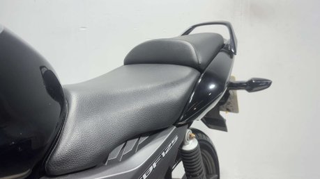 Honda CBF125 CBF125 2012 ONLY 5K MOT SERVICED ICONIC LEARNER BIKE 125CC 47