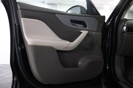 Jaguar F-Pace PORTFOLIO AWD 44