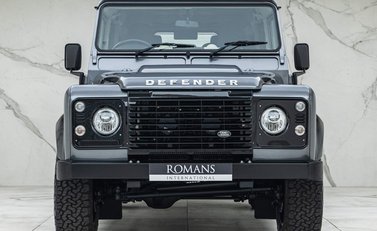 Land Rover Defender 110 Works V8 70th Edition 20