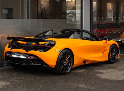 McLaren 720S Spider Peformance 7