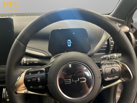BYD Atto 3 60.48kWh Comfort SUV 5dr Electric Auto (204 ps) 1 Owner - Rear Cam - Bluet 13