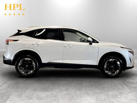 Nissan Qashqai 1.3 DIG-T MHEV N-Connecta SUV 5dr Petrol Hybrid Manual Euro 6 (s/s) (140 ps 8