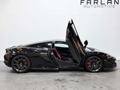 McLaren 570 3.8T V8 Coupe 2dr Petrol SSG Euro 6 (s/s) (570 ps) 16