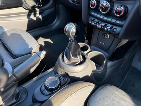 Mini Convertible 1.5 Cooper Euro 6 (s/s) 2dr 19
