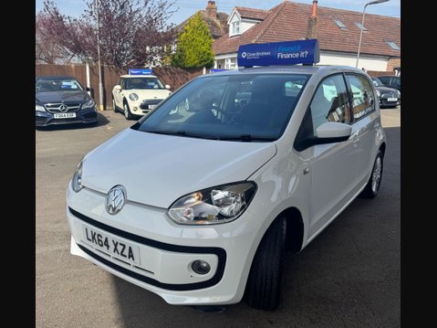 Volkswagen Up 1.0 BlueMotion Tech High up! Euro 5 (s/s) 5dr 3